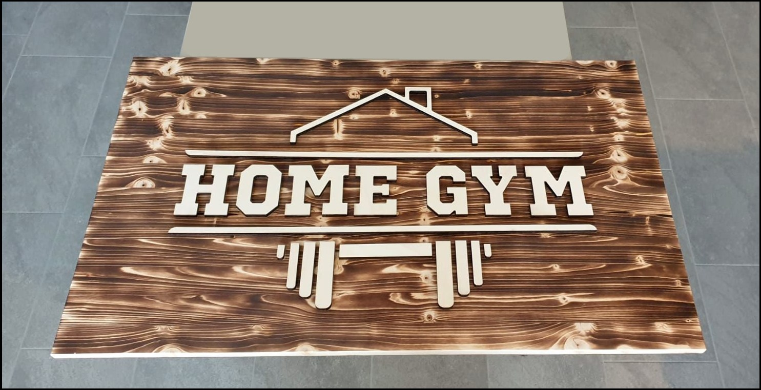 Holzzuschnitt für ein Home-Gym Wandpanel